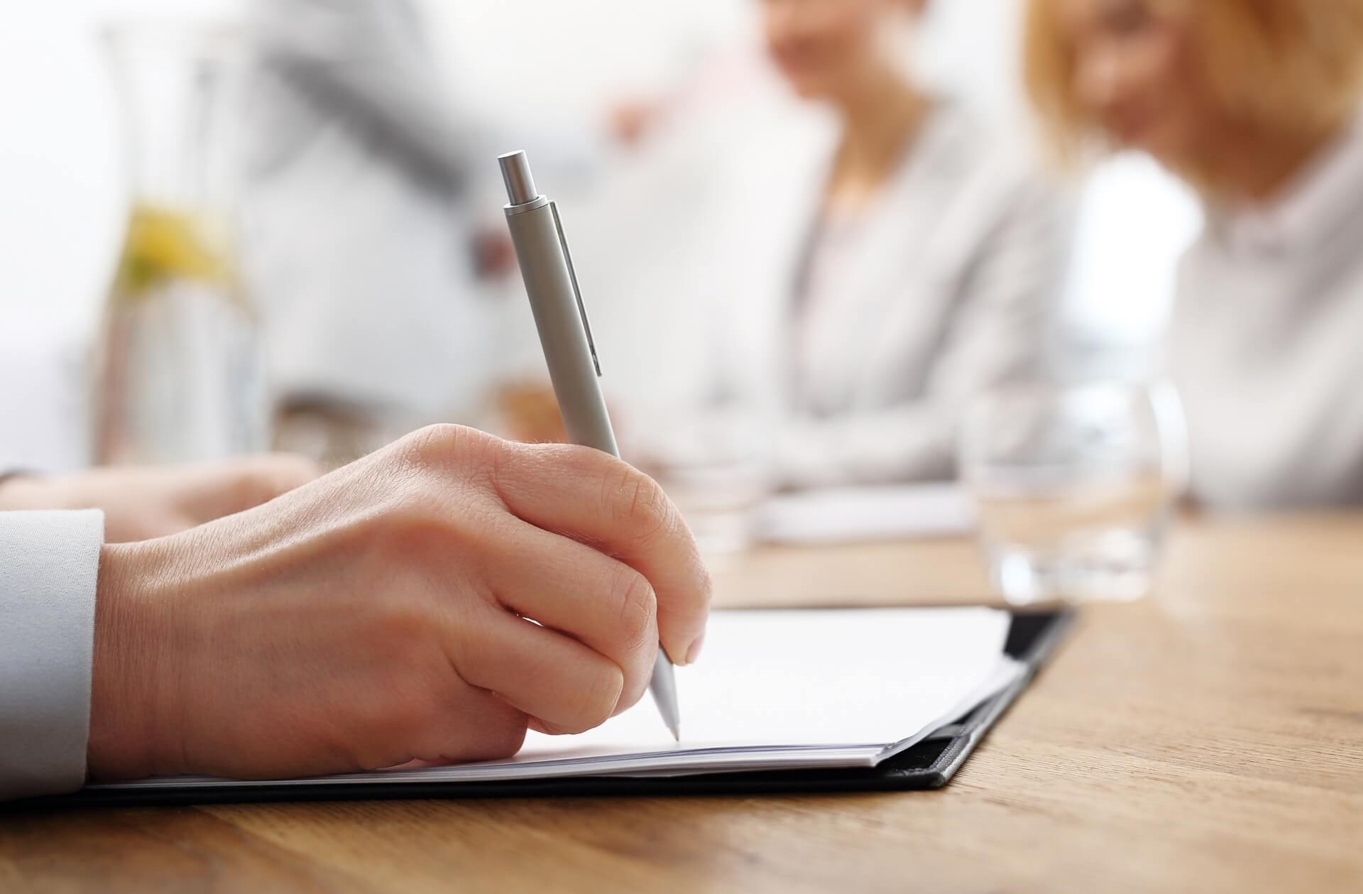 Jak-napisac-umowe.jpg Jak-napisac-umowe.jpg